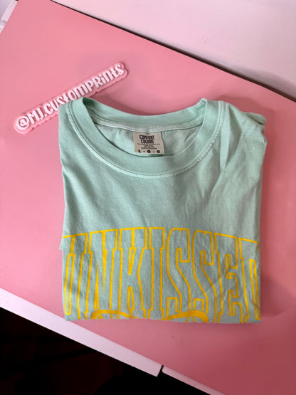 Sunkissed Bow Tshirt  (SIZE LARGE)