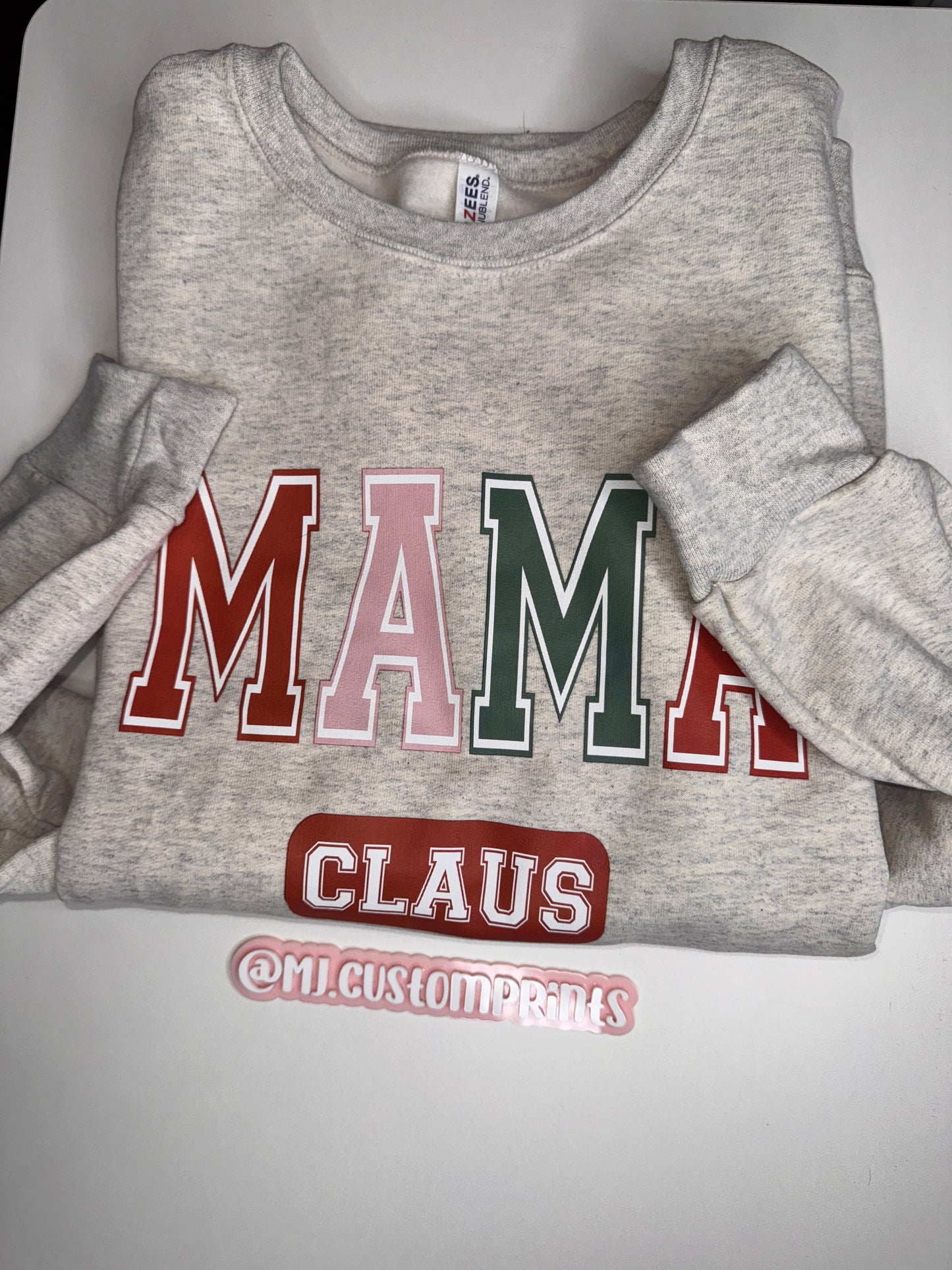 Mama Claus Crewneck size L